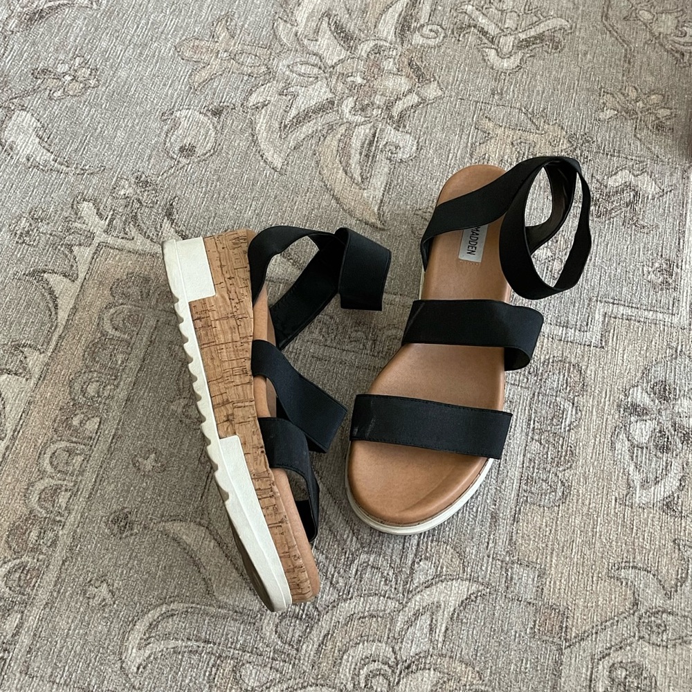 steve madden flatform sandals